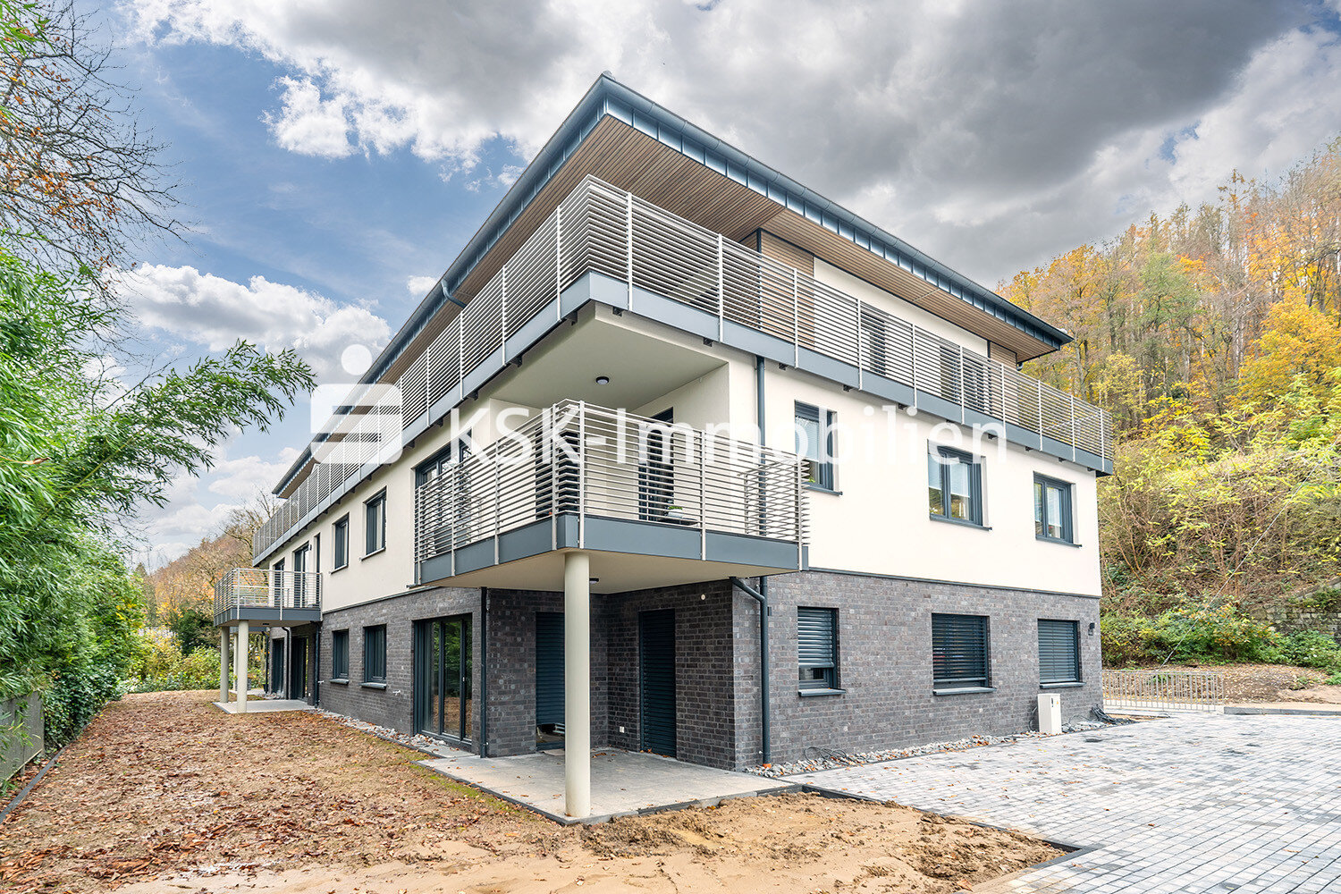 Wohnung zum Kauf 292.000 € 3 Zimmer 87,4 m²<br/>Wohnfläche EG<br/>Geschoss Dieringhausen Gummersbach 51645