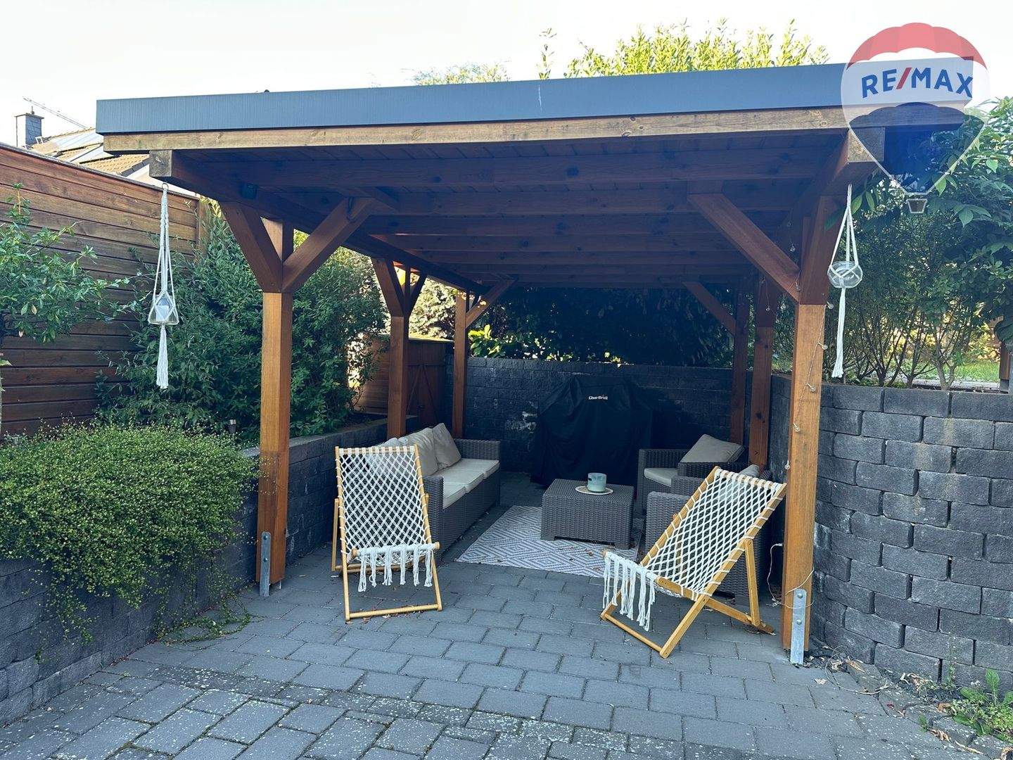 Immobilie in Höhr-Grenzhausen - Großzügig und modern: Einfamilienhaus in Höhr-Grenzhausen - Bild 2