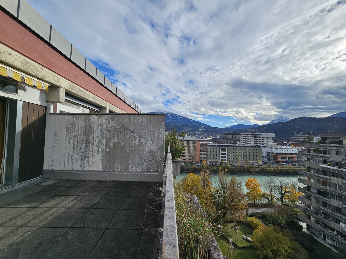 Wohnung zur Miete 858 € 1 Zimmer 25 m²<br/>Wohnfläche 9.<br/>Geschoss 01.03.2025<br/>Verfügbarkeit Mariahilfpark 2 Innsbruck Innsbruck 6020