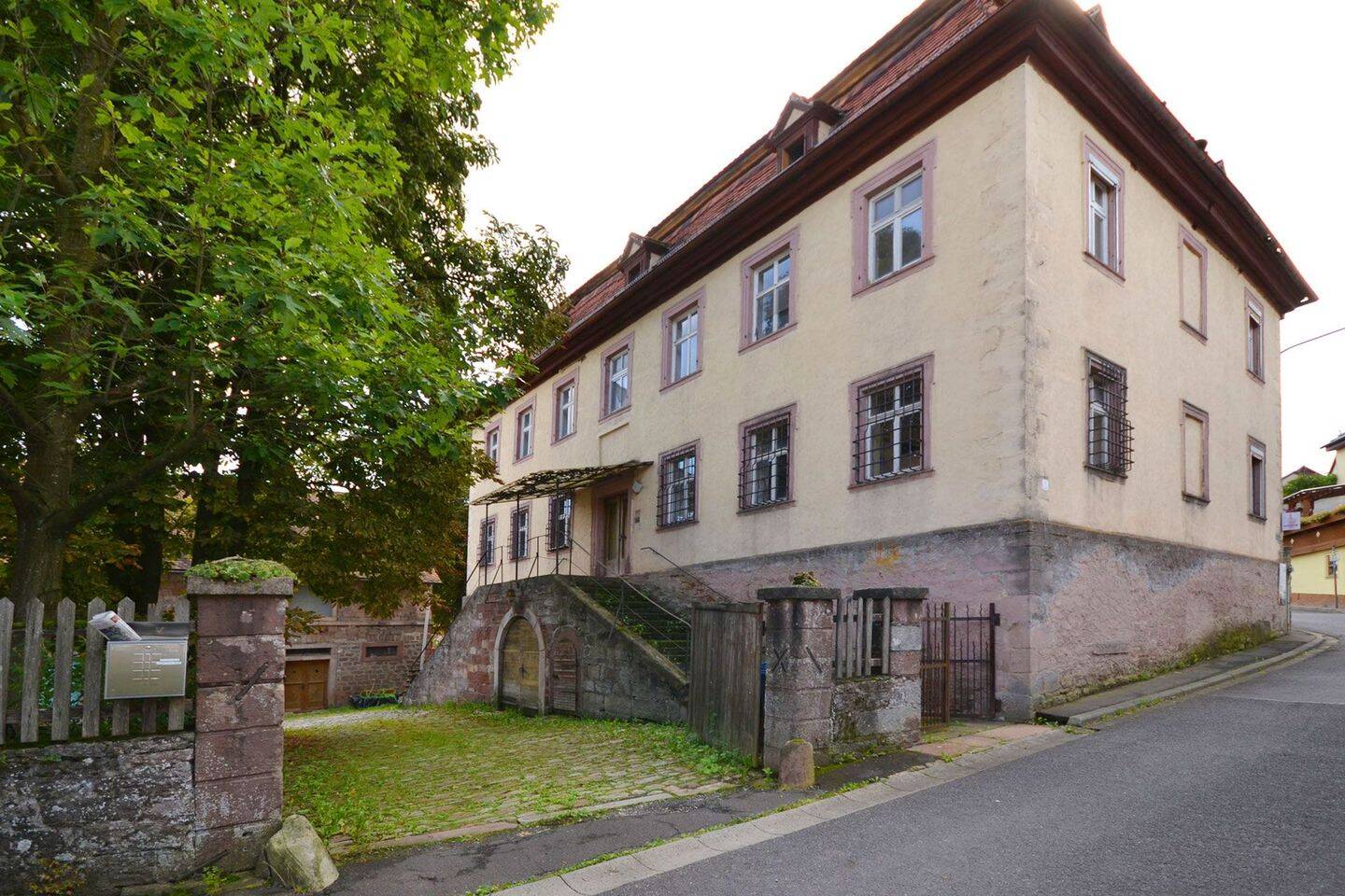 Schloss zum Kauf - Ansicht 4