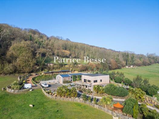 Einfamilienhaus zum Kauf 1.280.000 € 8 Zimmer 360 m² 46.155 m² Grundstück Pont-l'Évêque 14130