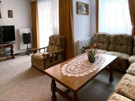 Studio zur Miete 935 € 3 Zimmer 78 m² 3. Geschoss frei ab 01.10.2025 Lorenz-Brandl-Str  7 Traunreut 83301