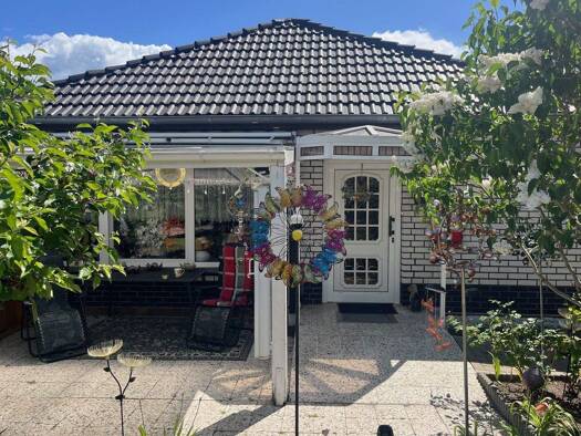 Bungalow zum Kauf 199.000 € 4 Zimmer 112 m² 401 m² Grundstück Bützow 18246