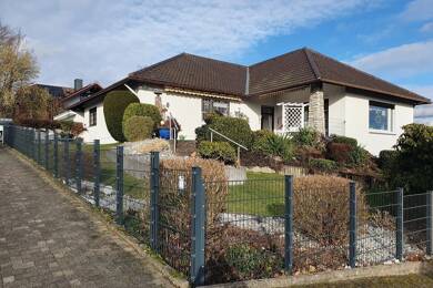 Einfamilienhaus zum Kauf 700.000 € 6,5 Zimmer 176 m² 794 m² Grundstück Usingen Usingen 61250