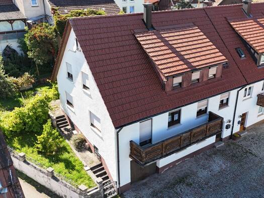 Mehrfamilienhaus zum Kauf 235.000 € 8 Zimmer 146 m² 377 m² Grundstück Salzstetten Waldachtal 72178