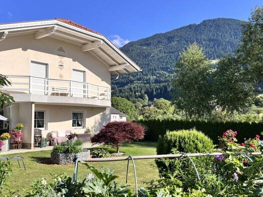 Mehrfamilienhaus zum Kauf 585.000 € 9,5 Zimmer 254 m² 1.000 m² Grundstück Lendorf 9811