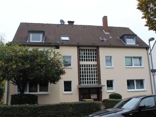 Wohnung zur Miete 410 € 3 Zimmer 55 m² Geschoss 2/2 frei ab 01.10.2026 Feldstraße 43 Styrum Mülheim an der Ruhr 45476