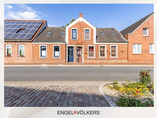 Doppelhaushälfte zum Kauf 199.000 € 4 Zimmer 107 m² 348 m² Grundstück Bingum 26789