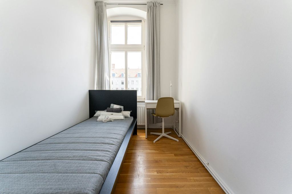 Wohnung zur Miete Wohnen auf Zeit 699 € 1 Zimmer 9 m²<br/>Wohnfläche 07.01.2025<br/>Verfügbarkeit GREIFSWALDER STR Prenzlauer Berg Berlin 10405