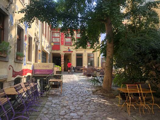 Laden zur Miete 590 € 2 Zimmer 67 m² Verkaufsfläche Alaunstraße 70 Äußere Neustadt Dresden 01097