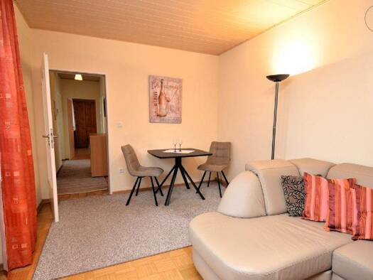 Wohnung zur Miete 990 € 2 Zimmer 46 m² EG frei ab 01.03.2026 Kriegshaber Augsburg 86156