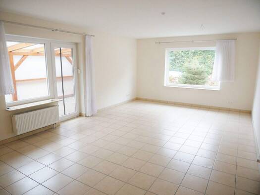 Doppelhaushälfte zur Miete 990 € 3,5 Zimmer 100 m² 717 m² Grundstück Heide 25746