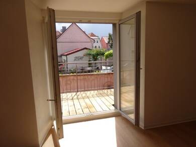 Wohnung zur Miete 850 € 3 Zimmer 71 m² Geschoss 1/3 frei ab 01.10.2025 Kitzingen Kitzingen 97318