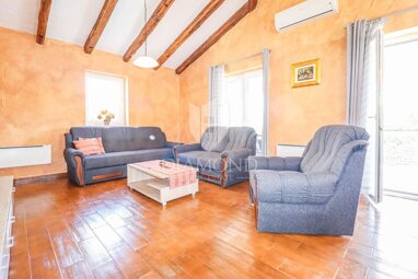 Haus zum Kauf 600.000 € 4 Zimmer 145 m² 625 m² Grundstück Porec center 52440