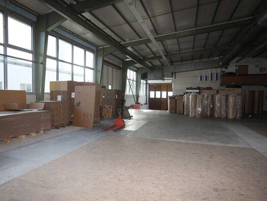 Produktionshalle zur Miete 2.200 € 400 m² Lagerfläche Bönnigheim 74357