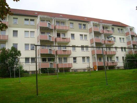 Wohnung zur Miete 327 € 2 Zimmer 49,6 m² Friedrich-Ludwig-Jahn-Straße 25a Lichtenstein Lichtenstein (Sachsen) 09350