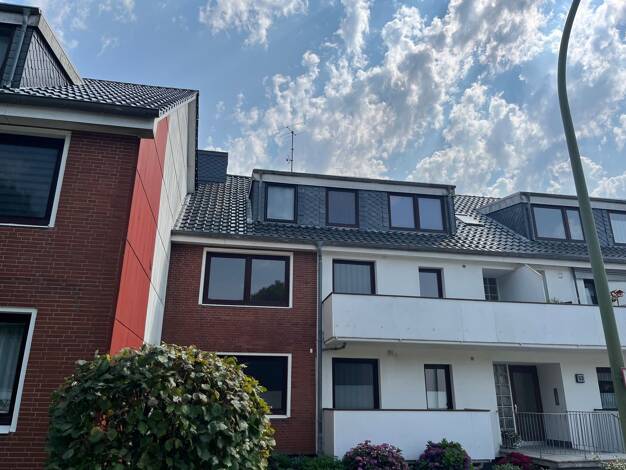 Wohnung zum Kauf 159.000 € 3 Zimmer 83 m² 2. Geschoss Wulsdorf Wulsdorf 27572