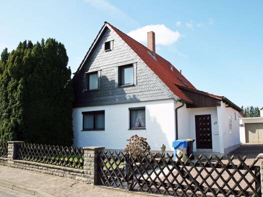 Einfamilienhaus zum Kauf 175.000 € 5 Zimmer 142 m² 604 m² Grundstück Harlingerode Bad Harzburg 38667