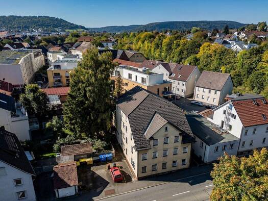 Mehrfamilienhaus zum Kauf 940.000 € 22 Zimmer 564,8 m² 398 m² Grundstück frei ab sofort Tuttlingen 78532