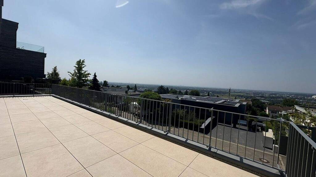 Wohnung zur Miete 2.100 € 3 Zimmer 114 m² Weinheim 69469