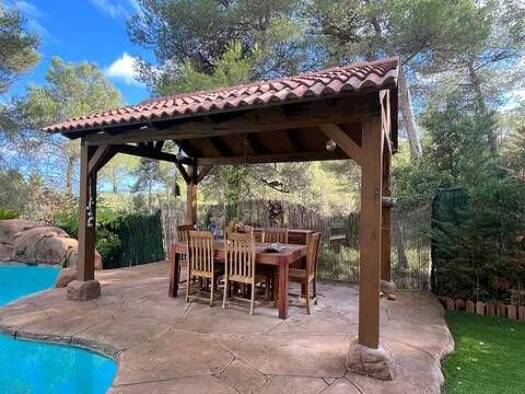 Chalet zum Kauf 850.000 € 4 Zimmer 405 m² Calle Llobregat S/N Begues 08859