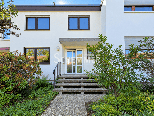 Reihenmittelhaus zum Kauf 675.000 € 5 Zimmer 145 m² 245 m² Grundstück Landwasser Freiburg im Breisgau 79110