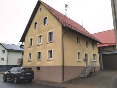 Einfamilienhaus zum Kauf 150.000 € 6 Zimmer 155 m² 552 m² Grundstück Berolzheim Ahorn 74744