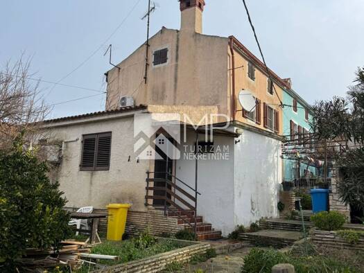 Reihenmittelhaus zum Kauf 259.000 € 3 Zimmer 518 m² Grundstück Ližnjan 52204