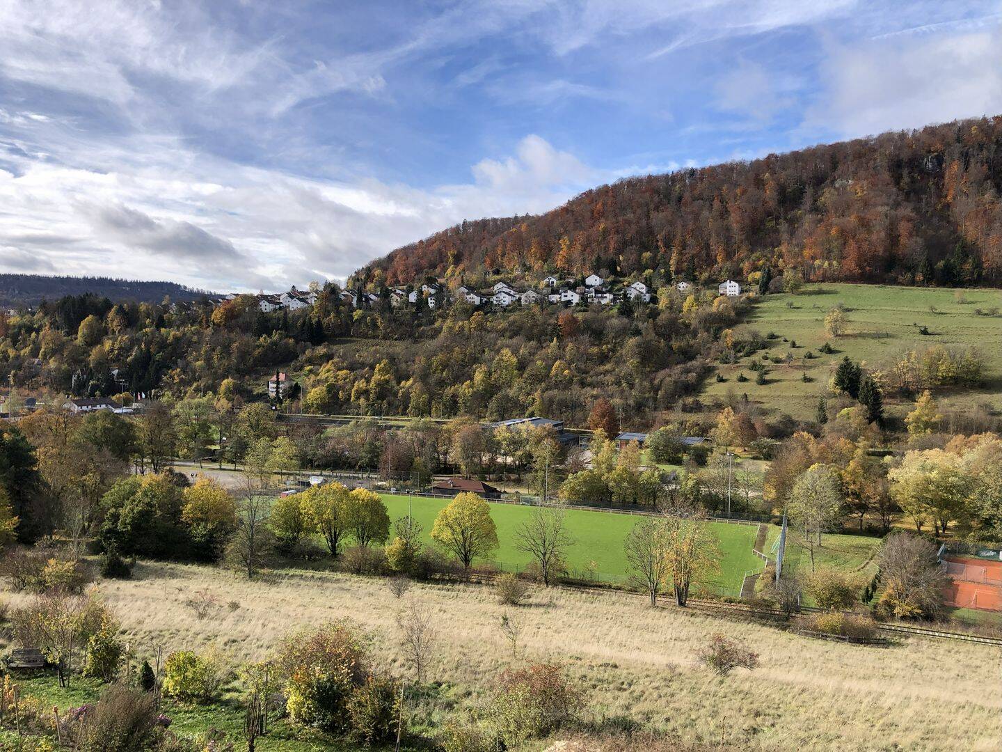 Einfamilienhaus zum Kauf - Mehr