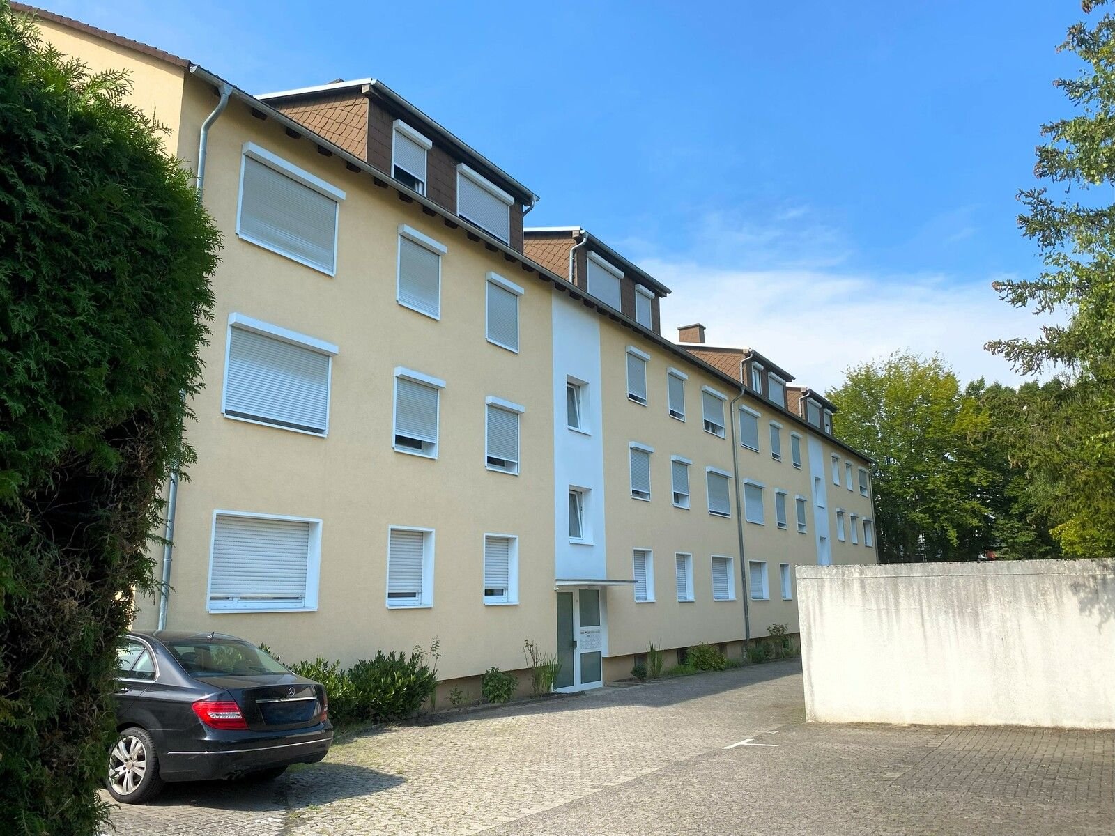 Mehrfamilienhaus zum Kauf 6.000.000 € 48 Zimmer 1.564 m²<br/>Wohnfläche 1.881 m²<br/>Grundstück Wellritztal Wiesbaden 65195