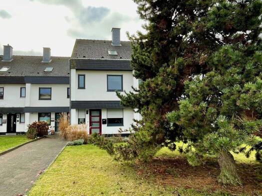 Reihenmittelhaus zum Kauf 230.000 € 7 Zimmer 171 m² 191 m² Grundstück Grebendorf Meinhard-Grebendorf 37276