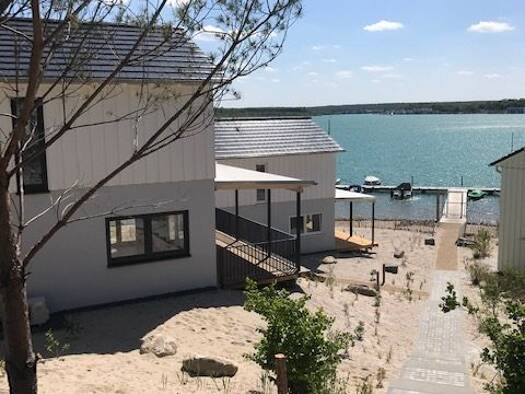 Bungalow zur Miete 1.200 € 3 Zimmer 95 m² frei ab 01.10.2025 Neukieritzsch 04575