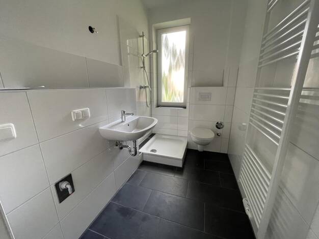 Wohnung zur Miete 359 € 3 Zimmer 54,4 m² EG Tiegenhofer Zeile 8 Fedderwardergroden Wilhelmshaven 26388