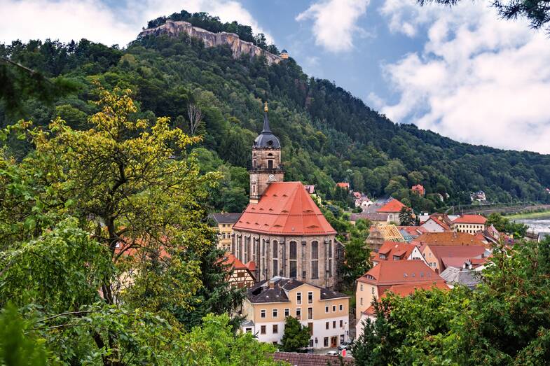 Reihenmittelhaus zum Kauf 157.000 € 3 Zimmer 146 m² 290 m² Grundstück frei ab sofort Königstein Königstein 01824