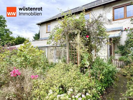 Doppelhaushälfte zum Kauf 79.900 € 5 Zimmer 163,2 m² 1.290 m² Grundstück Schönerstadt Oederan 09569