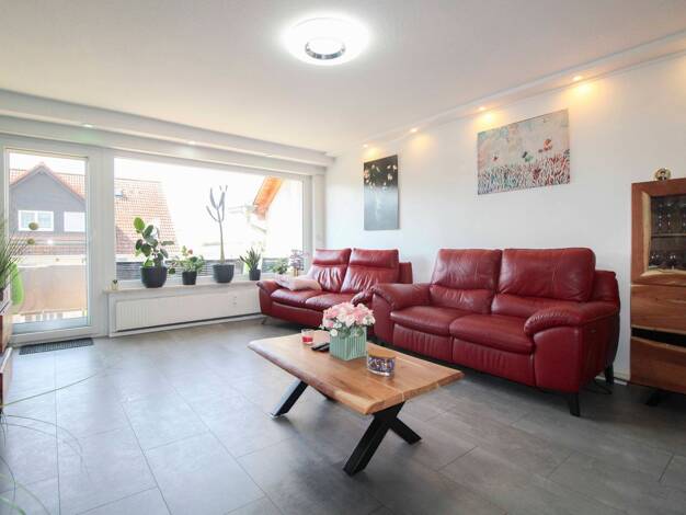 Wohnung zum Kauf 280.000 € 4 Zimmer 99 m² 1. Geschoss Sommerkahl Sommerkahl 63825