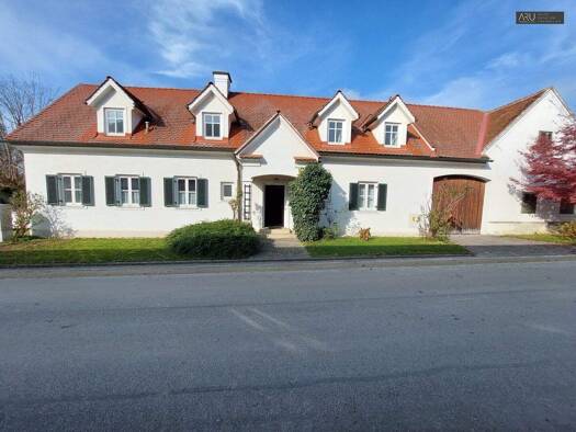 Haus zum Kauf 299.000 € 4 Zimmer 122,8 m² 1.055 m² Grundstück Burgau 8291