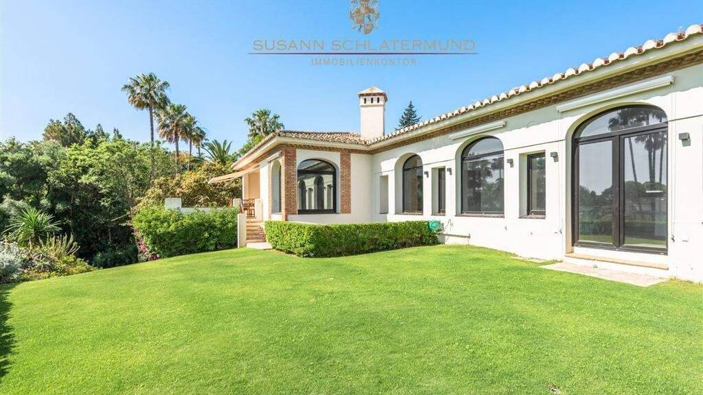 Landhaus zum Kauf provisionsfrei 3.500.000 € 8 Zimmer 568 m² 3.144 m² Grundstück frei ab sofort Sotogrande 11310
