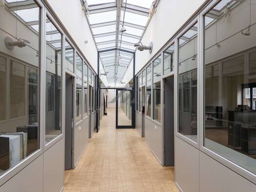 Büro zur Miete 19,50 € 579 m² Bürofläche Sternschanze Altona 20357