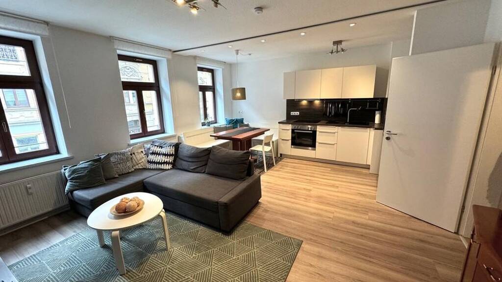 Wohnung zur Miete 870 € 3 Zimmer 60 m² 1. Geschoss frei ab 31.10.2026 Äußere Neustadt Dresden 01099