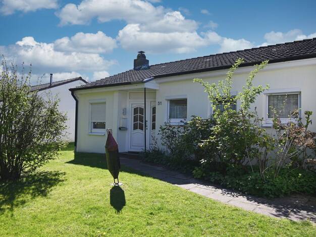 Haus zum Kauf 328.900 € 3 Zimmer 84 m² 558 m² Grundstück Büsum 25761