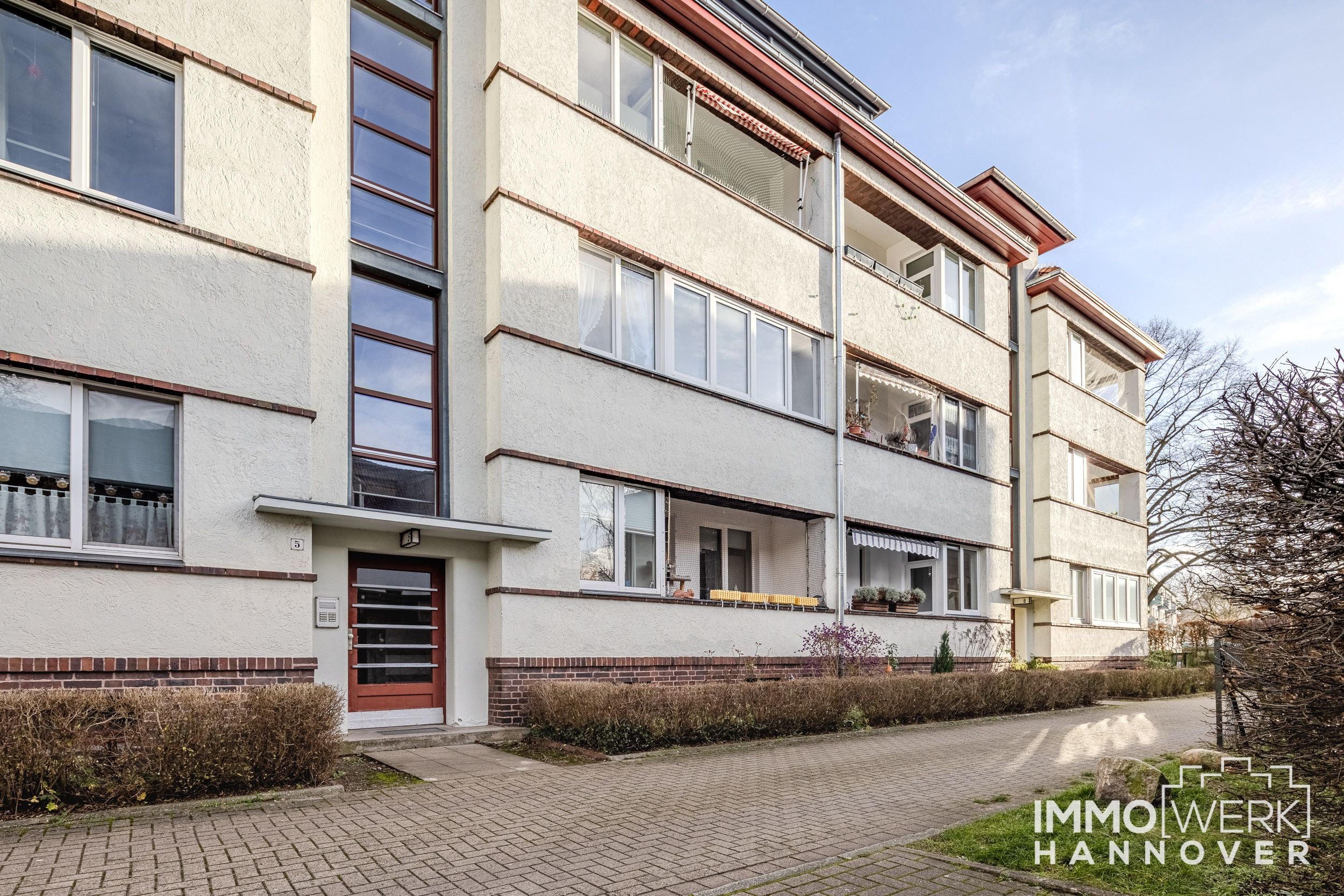 Wohnung zum Kauf 245.000 € 3 Zimmer 67 m²<br/>Wohnfläche EG<br/>Geschoss ab sofort<br/>Verfügbarkeit Groß-Buchholz Hannover 30655