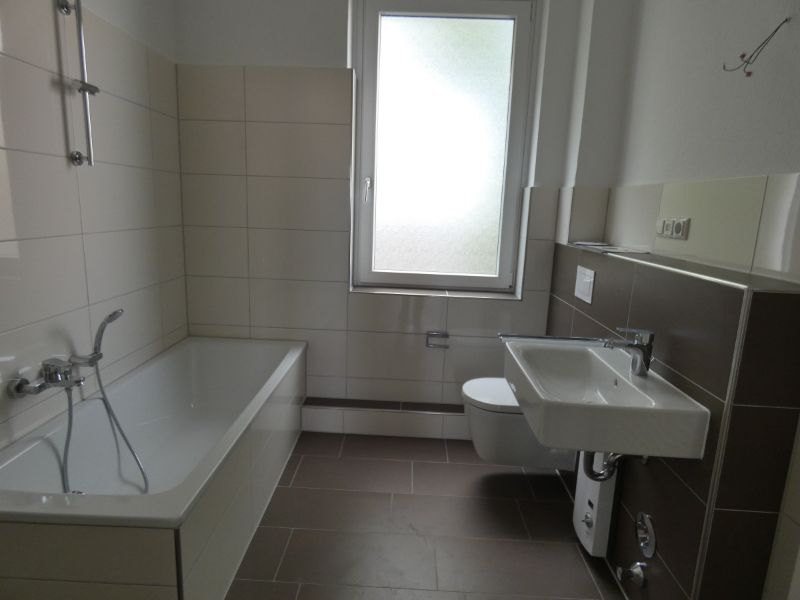 Wohnung zur Miete 579 € 2 Zimmer 62 m²<br/>Wohnfläche EG<br/>Geschoss 01.02.2025<br/>Verfügbarkeit Keplerstr. 1 Holsterhausen Essen 45147