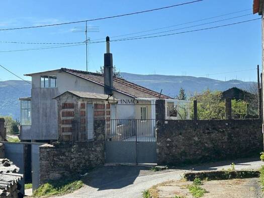 Villa zum Kauf 88.000 € 3 Zimmer 143 m² 112 m² Grundstück Forcarei 36139