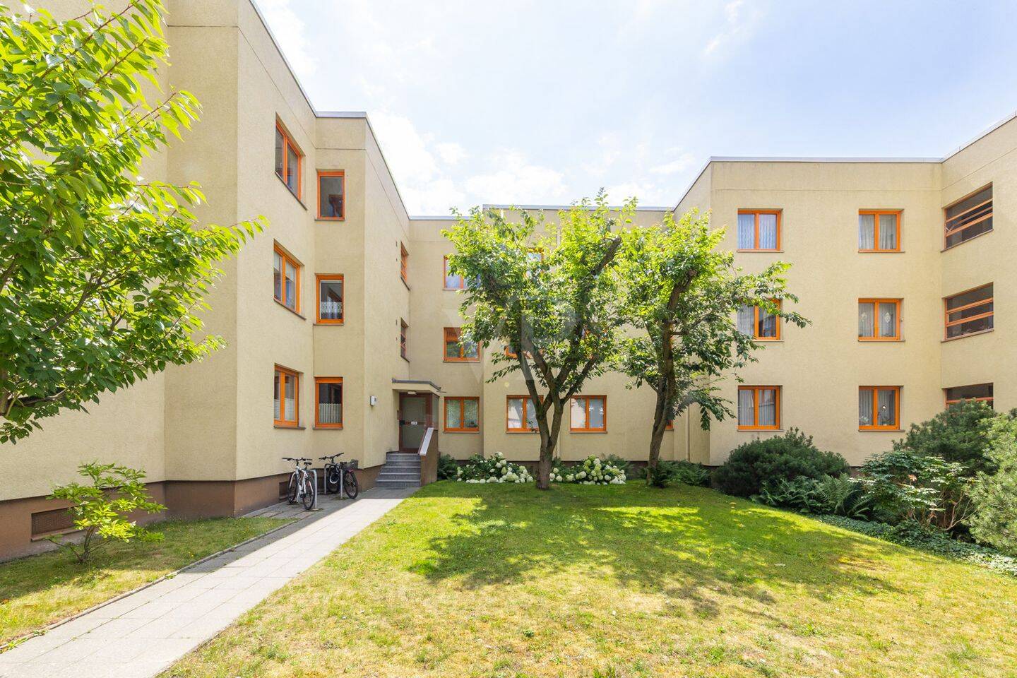 Property thumbnail 5