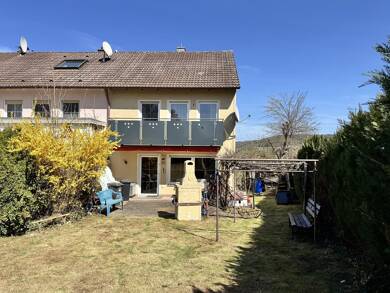 Reihenendhaus zum Kauf 249.000 € 5 Zimmer 118 m² 325 m² Grundstück Treuchtlingen Treuchtlingen 91757