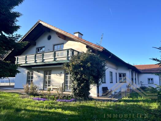 Einfamilienhaus zum Kauf 997.000 € 8 Zimmer 368 m² 2.202 m² Grundstück Oberornau Obertaufkirchen 84419