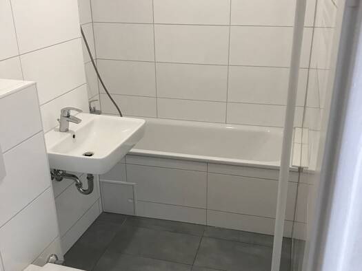 Wohnung zur Miete 650 € 2,5 Zimmer 64,4 m² 7. Geschoss frei ab 01.05.2026 Alter Rückinger Weg 122 Hanau 63452
