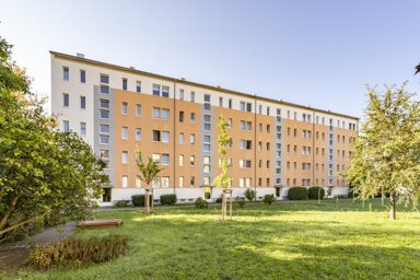 Wohnung zur Miete 241 € 1 Zimmer 30,9 m² 5. Geschoss Kloßstraße 27 Großzschocher Leipzig 04249