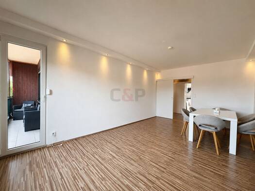 Wohnung zur Miete 1.100 € 3 Zimmer 74 m² Geschoss 3/4 frei ab sofort Großauheim Hanau 63457